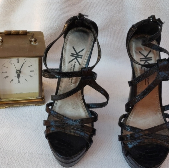 Kim Kardashian shoes - Picture 4 of 4